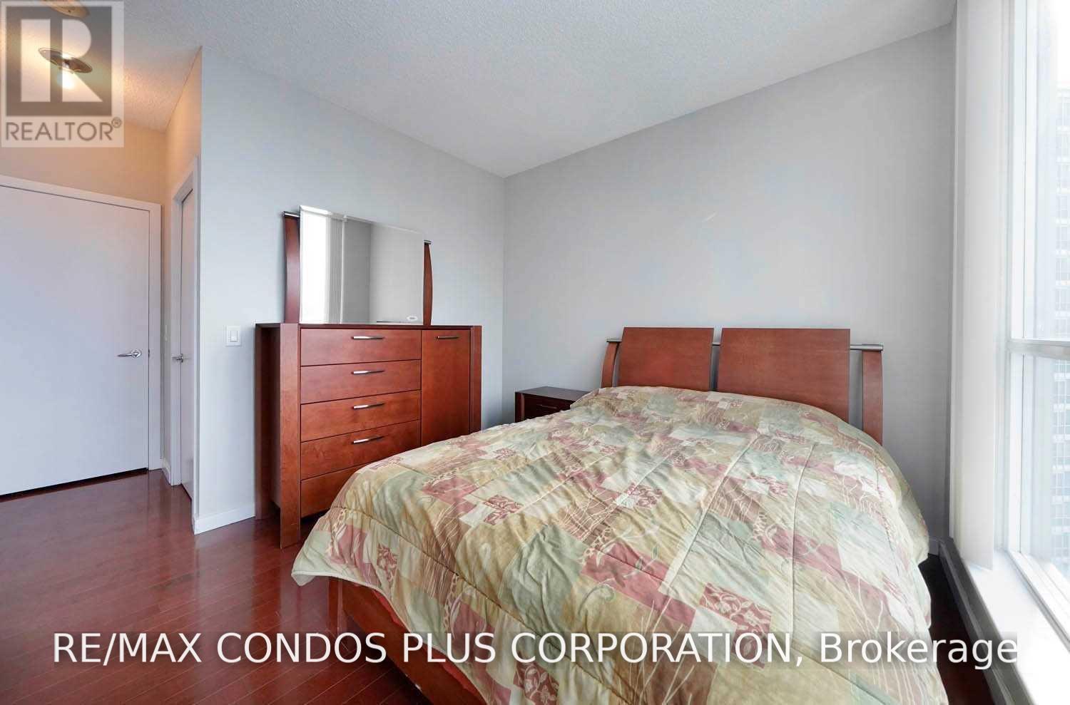 2912 - 8 York Street, Toronto, Ontario  M5J 2Y2 - Photo 9 - C13727714