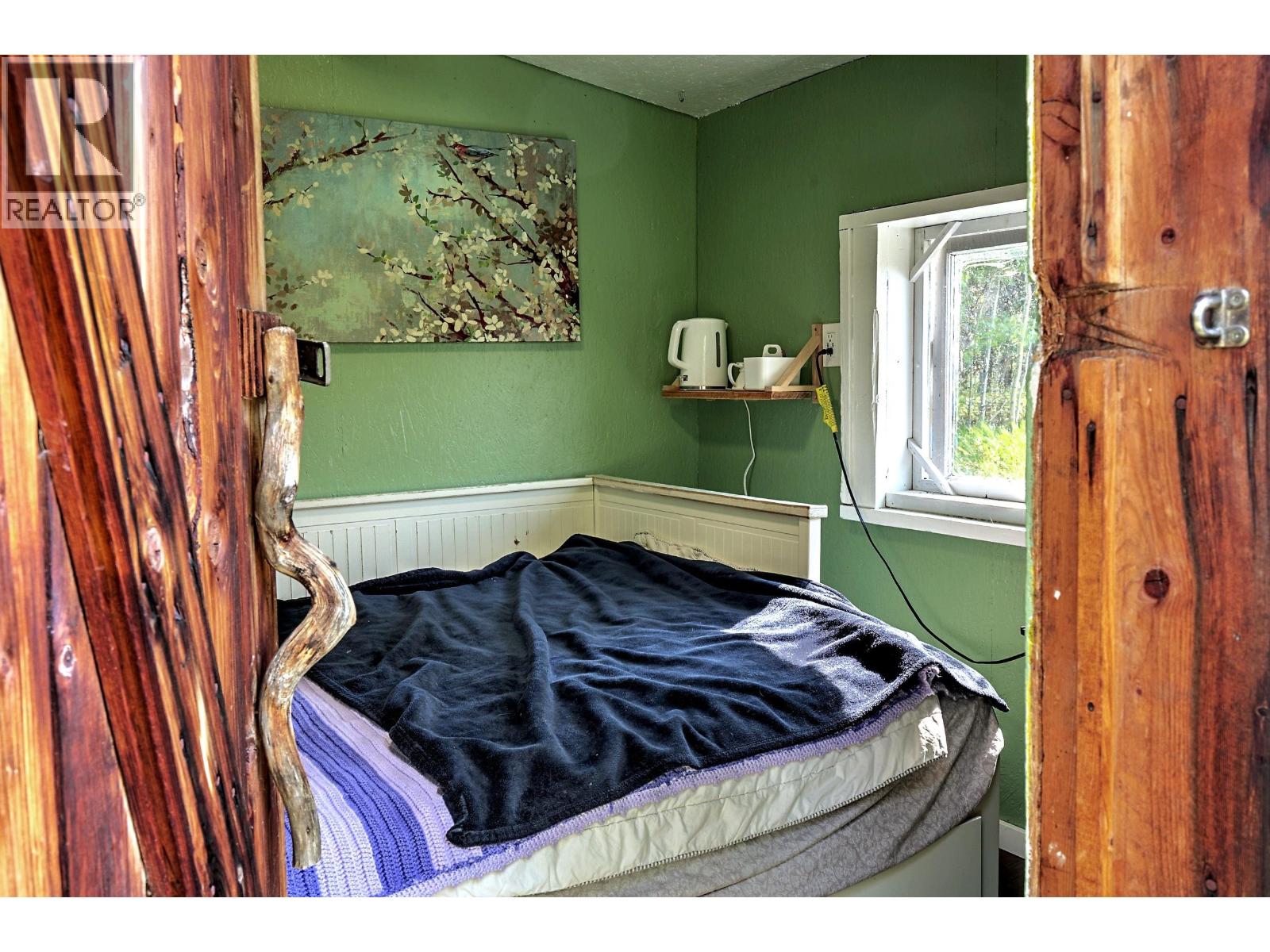 2211 Doyle Road, 150 Mile House, British Columbia  V0K 2G0 - Photo 33 - R3159887