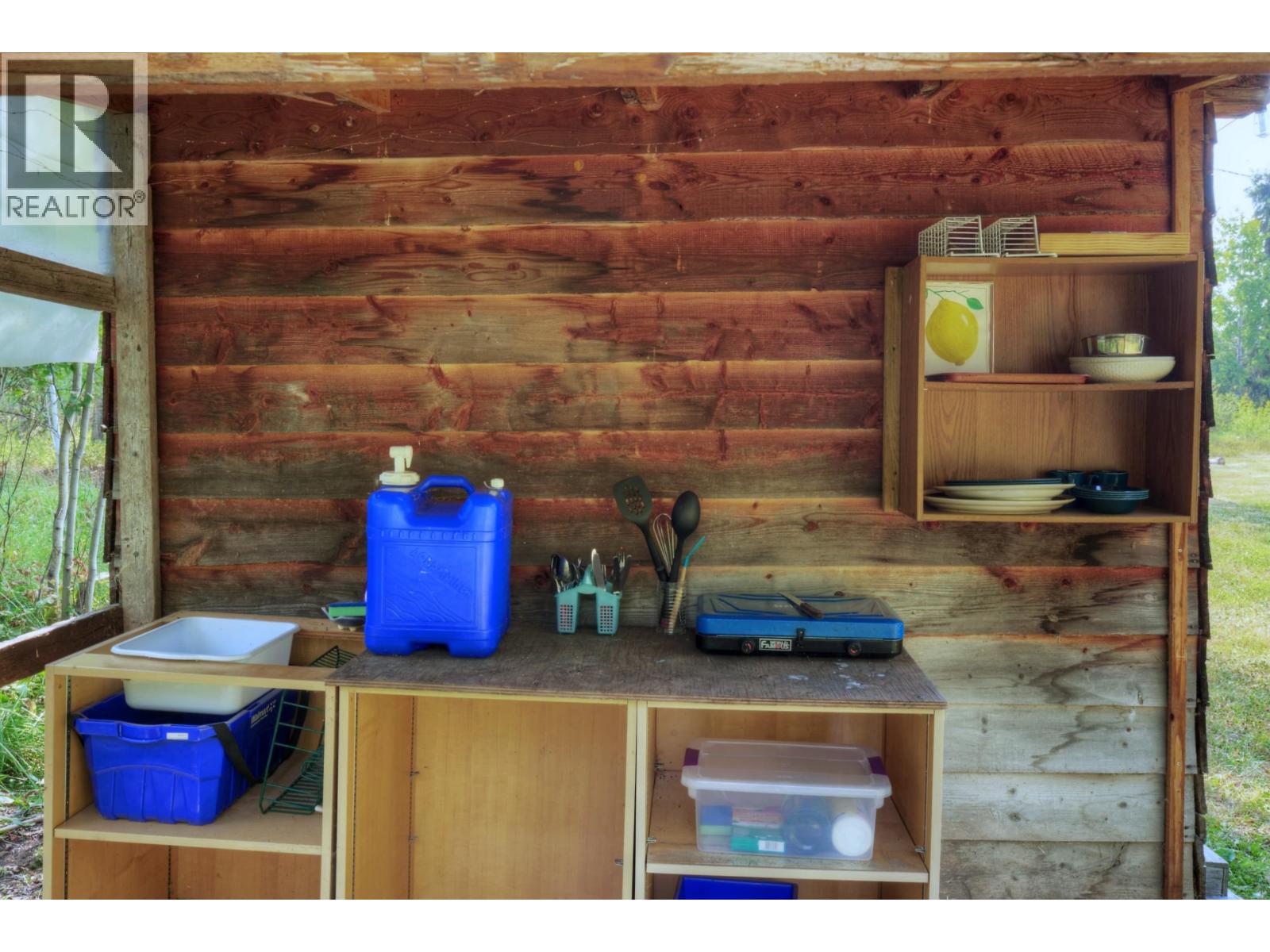 2211 Doyle Road, 150 Mile House, British Columbia  V0K 2G0 - Photo 34 - R3159887