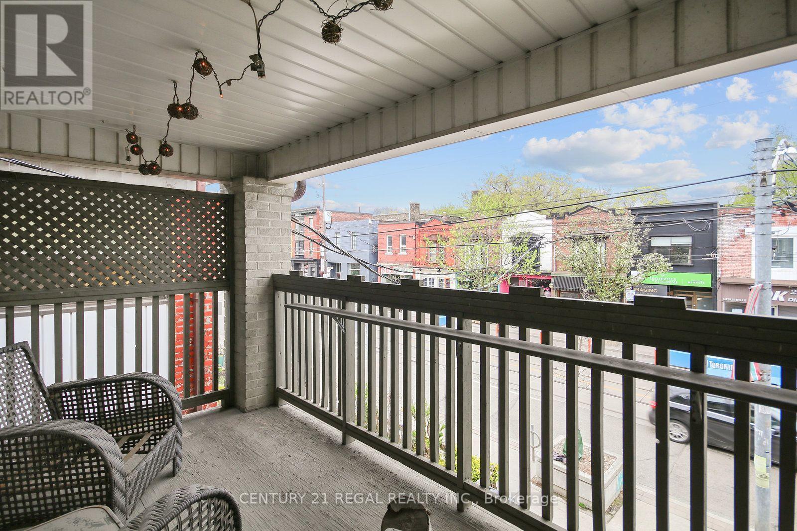2nd Floor - 1117 Queen Street E, Toronto, Ontario  M4M 1K9 - Photo 22 - E13727768