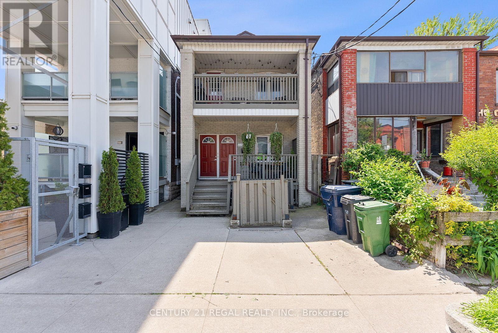 2nd Floor - 1117 Queen Street E, Toronto, Ontario  M4M 1K9 - Photo 7 - E13727768