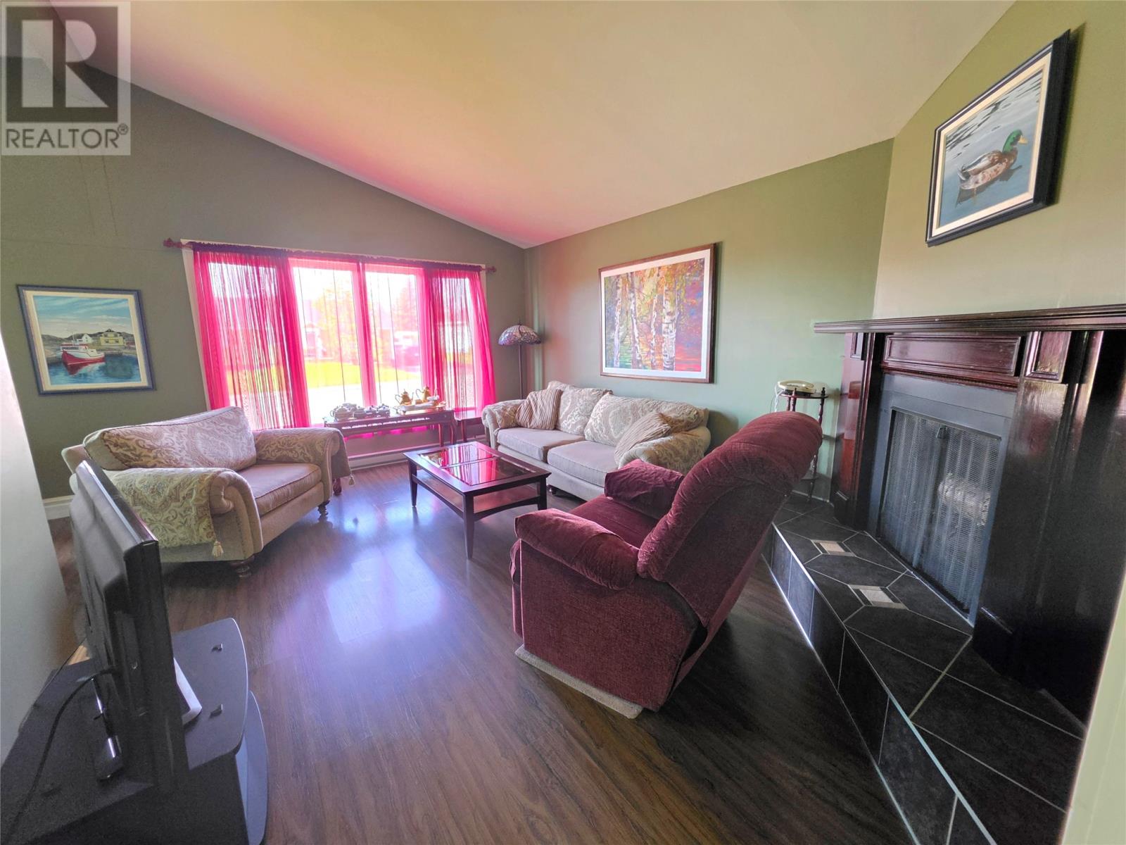 415 Vanier Avenue, Labrador City — photo 5