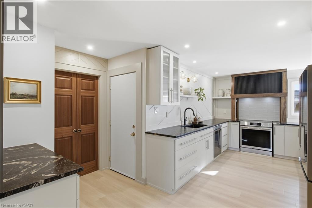 445 Sherring Street, Cambridge, Ontario  N3H 2W7 - Photo 14 - 40858901