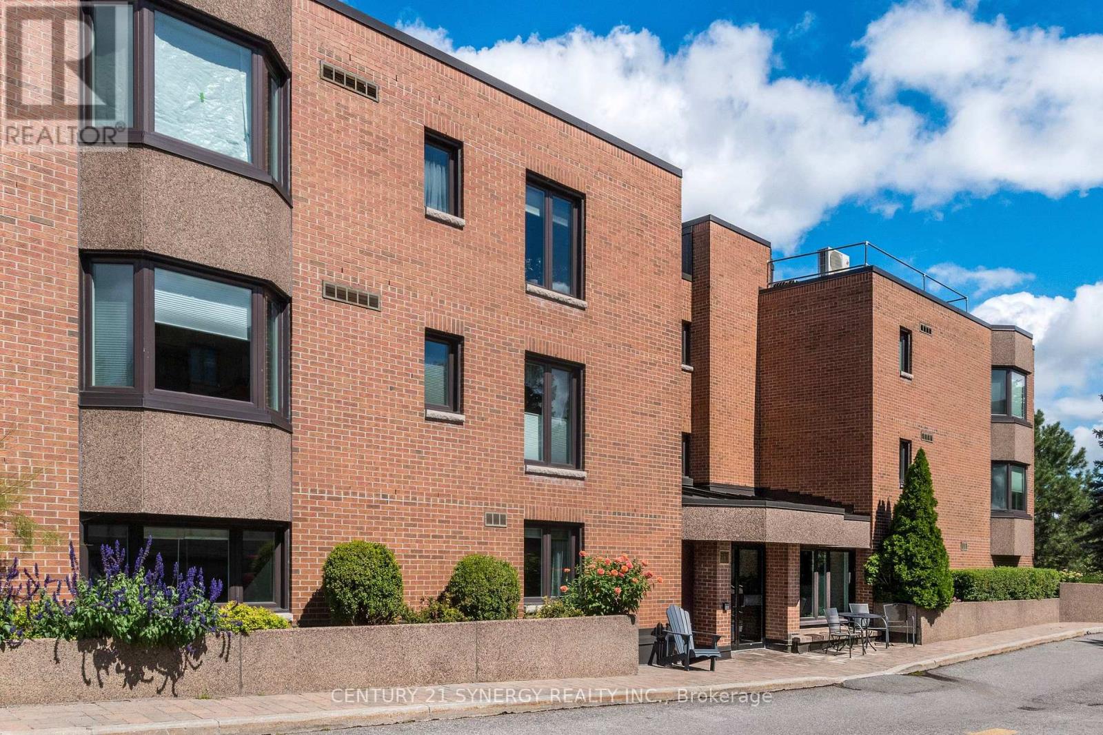 38 - 257 BOTANICA PRIVATE, ottawa, Ontario