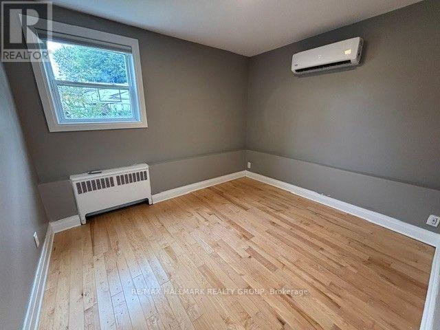 1 - 245 Des Peres Blancs Avenue, Ottawa, Ontario  K1L 7L8 - Photo 12 - X13727766
