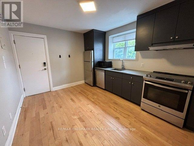 7 - 245 Des Peres Blancs Avenue, Ottawa, Ontario  K1L 7L8 - Photo 7 - X13727774