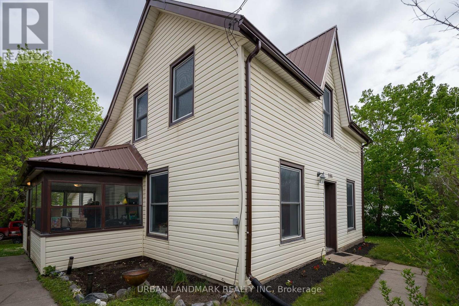 106 St Lawrence Street E, Centre Hastings, Ontario  K0K 2K0 - Photo 2 - X13158850
