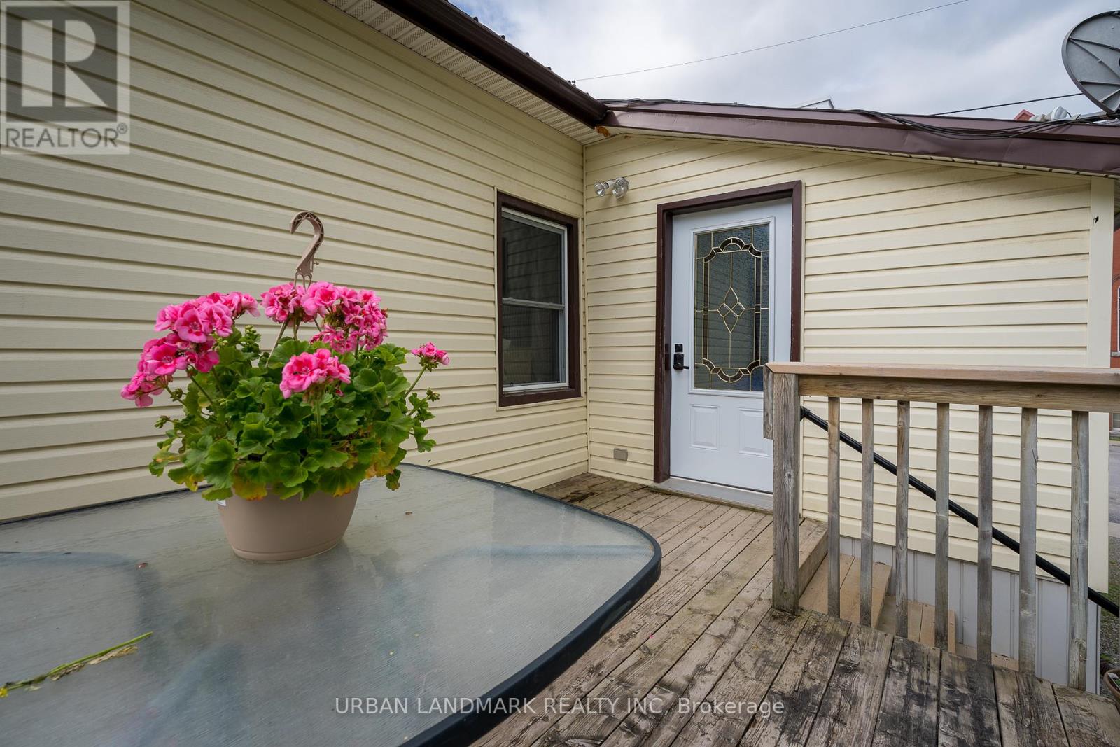 106 St Lawrence Street E, Centre Hastings, Ontario  K0K 2K0 - Photo 6 - X13158850
