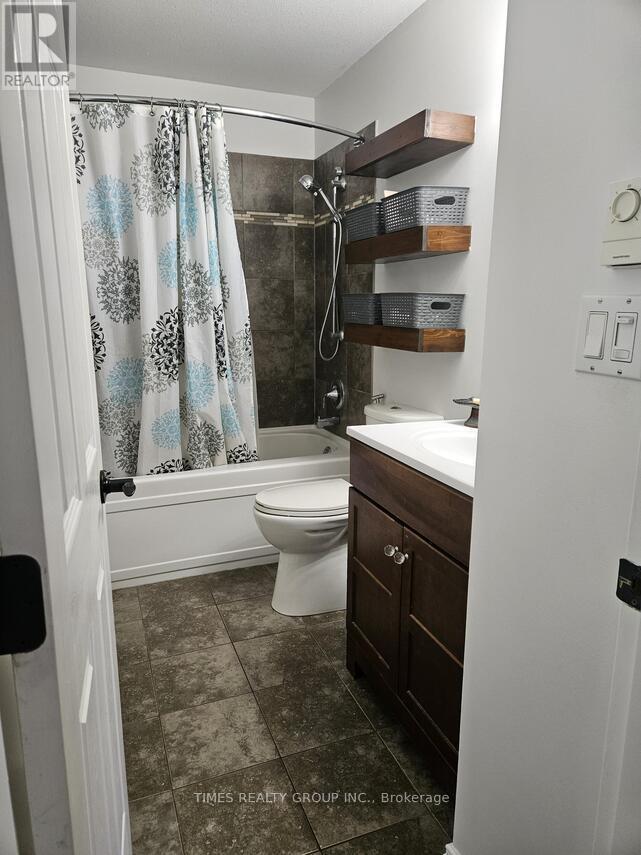 606 Gillis Avenue, Sicamous, British Columbia  V0E 2V0 - Photo 7 - X13727712