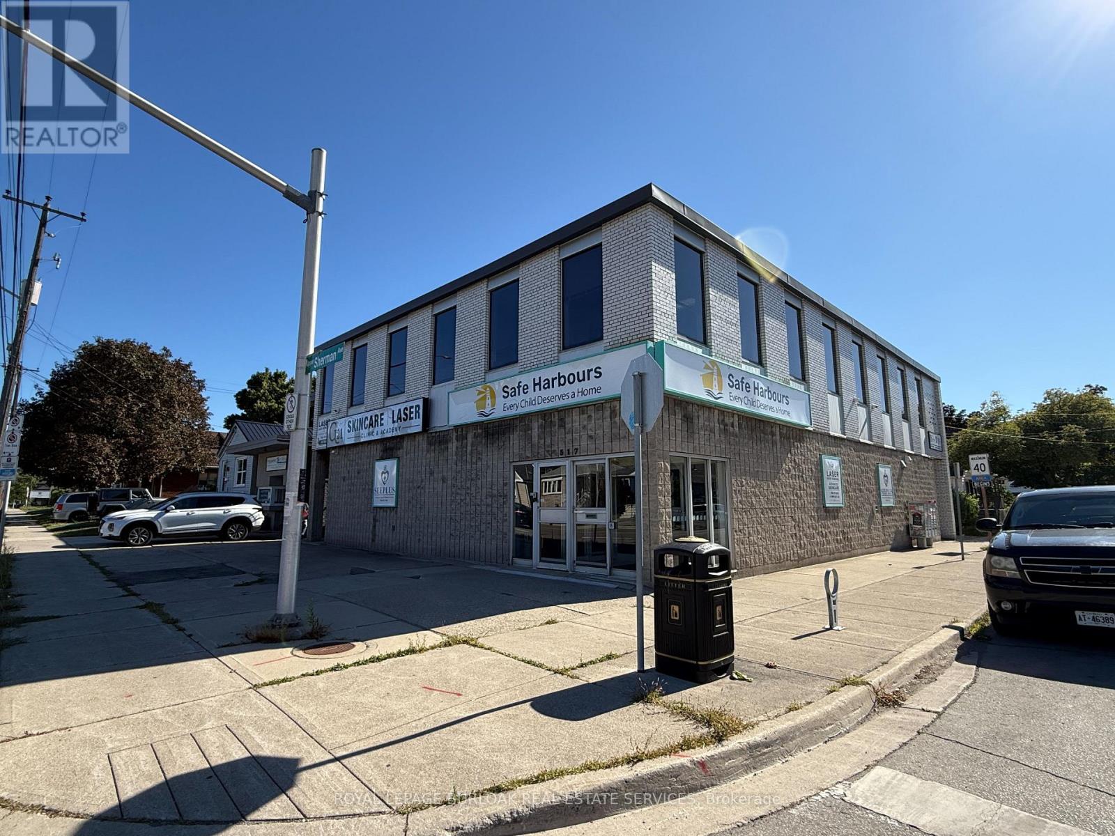 517 UPPER SHERMAN AVENUE, Hamilton, Ontario