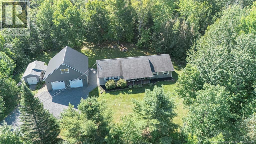 122 Fawn Crescent, Hanwell, New Brunswick