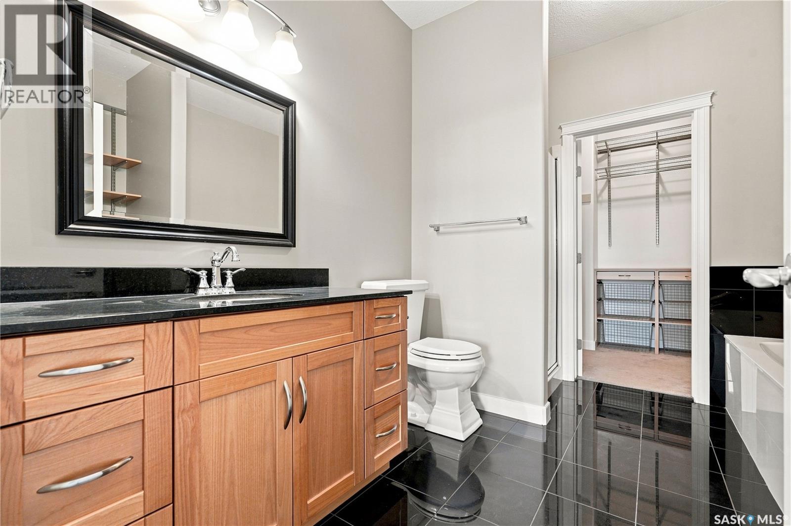 207 401 Cartwright Street, Saskatoon, Saskatchewan  S7T 0B3 - Photo 39 - SK047036