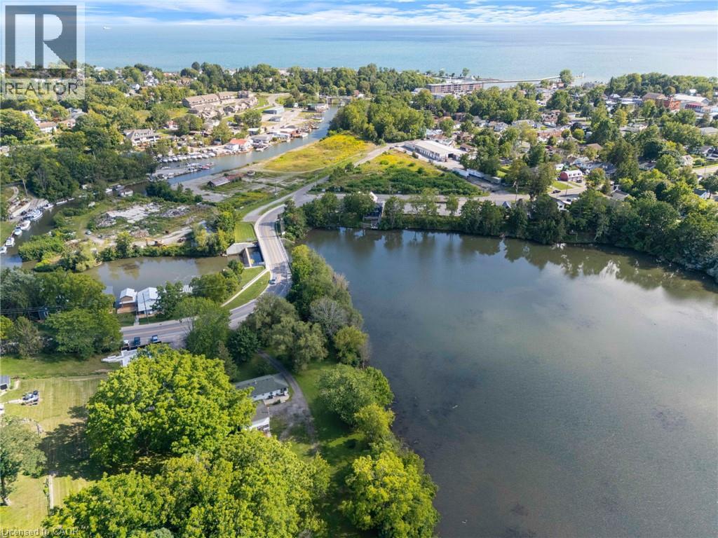 1 SILVER LAKE Drive, Port Dover, Ontario