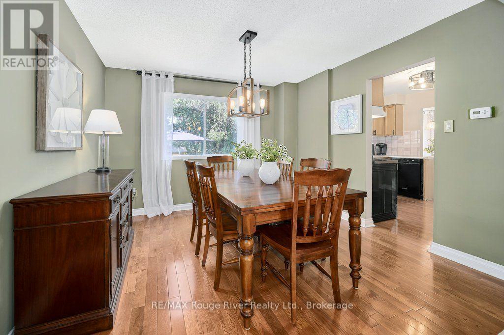 939 Catskill Drive, Oshawa, Ontario  L1J 8J9 - Photo 11 - E13727790