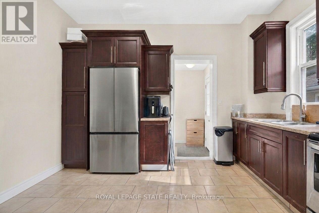 221 Grand River Avenue, Brantford, Ontario  N3T 4Y3 - Photo 10 - X13450362