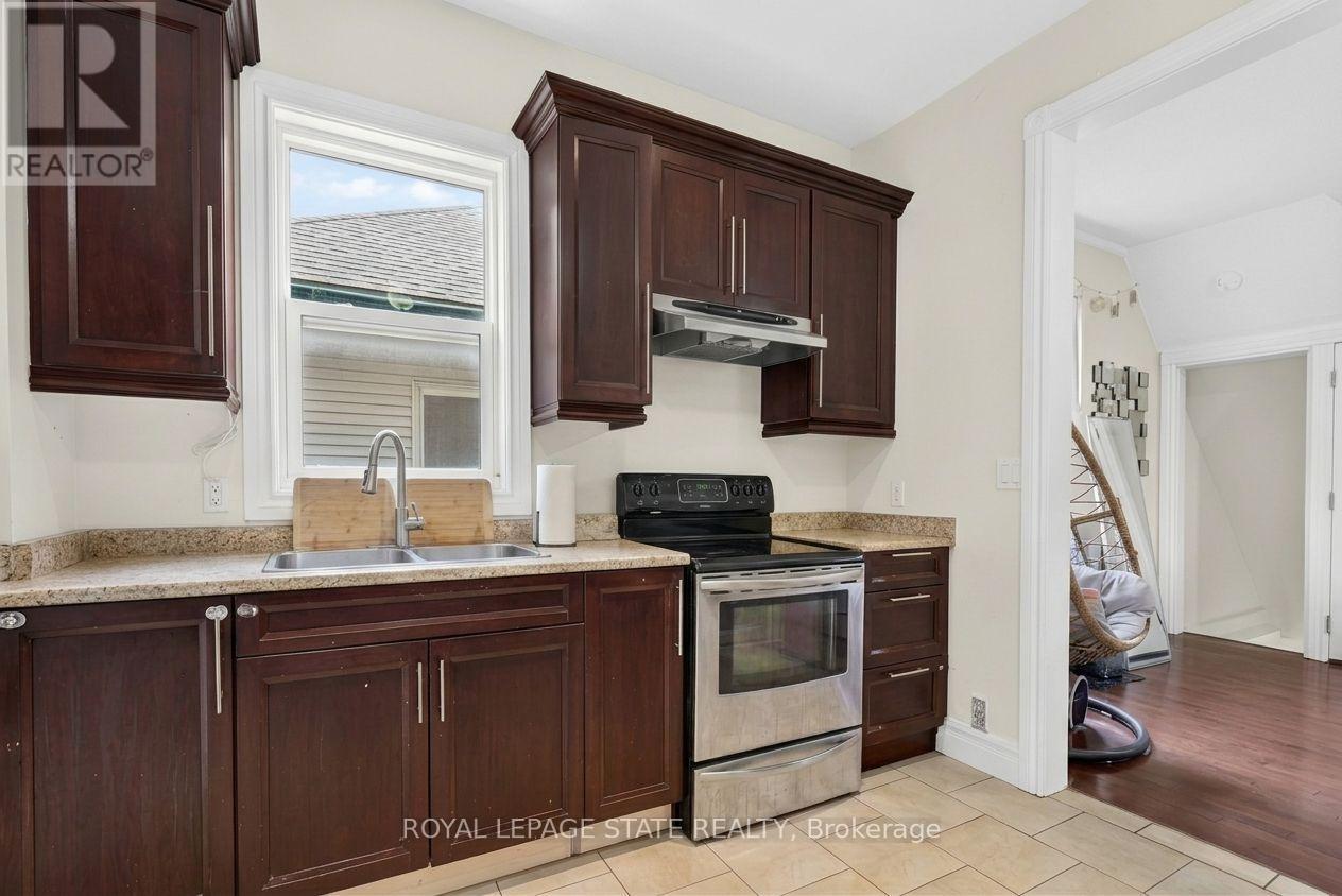 221 Grand River Avenue, Brantford, Ontario  N3T 4Y3 - Photo 11 - X13450362