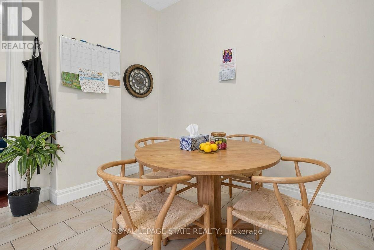 221 Grand River Avenue, Brantford, Ontario  N3T 4Y3 - Photo 12 - X13450362