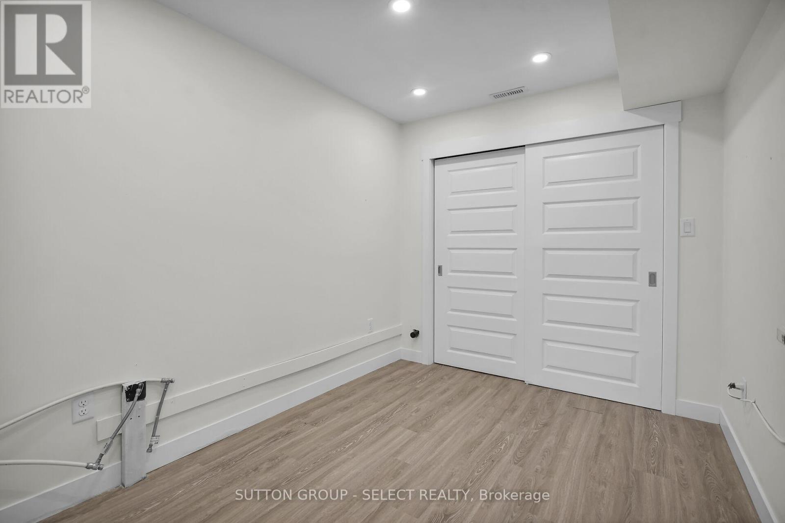 2080 Wateroak Drive, London North, Ontario  N6G 0P9 - Photo 40 - X13727904
