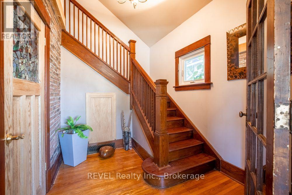 272 High Street, Fort Erie, Ontario  L2A 3R3 - Photo 9 - X13727948