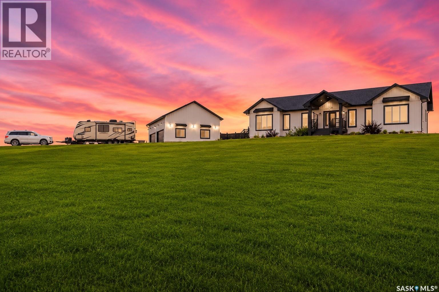 33 Deerfoot Trail, Longlaketon Rm No. 219, Saskatchewan  S0G 0W0 - Photo 3 - SK047058