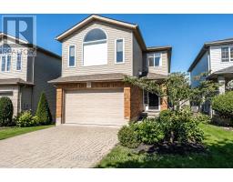 10 BUCKINGHAM DRIVE, Stratford, Ontario