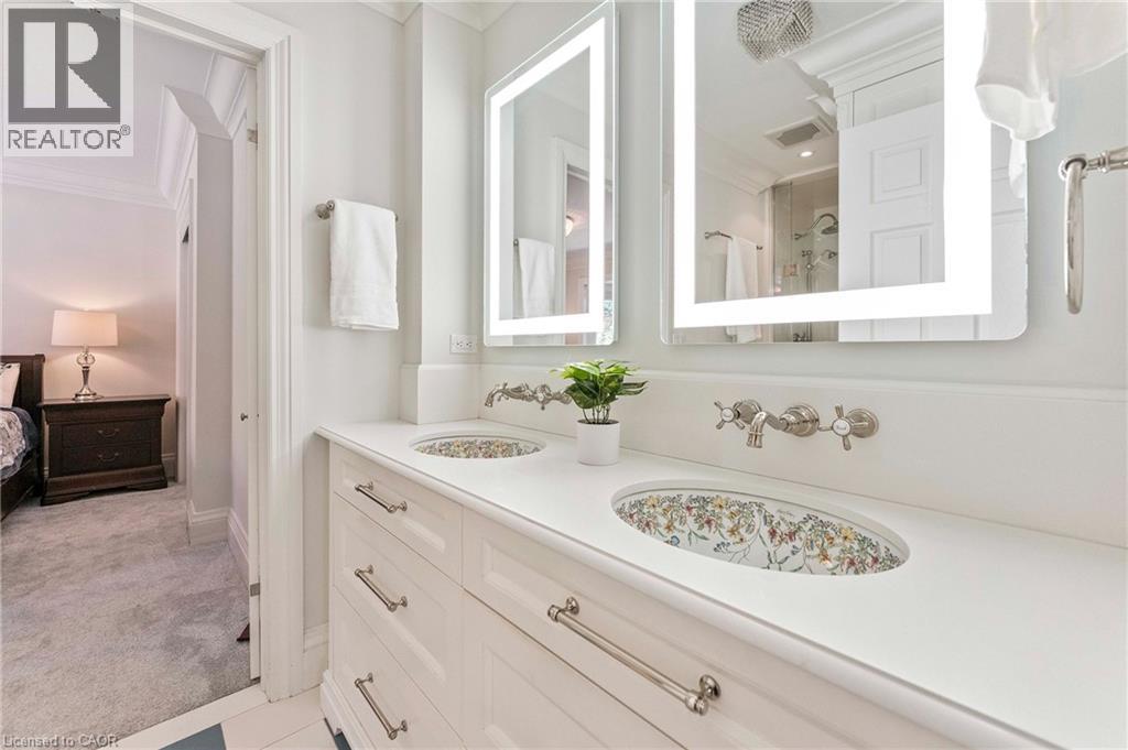 380 Watson Avenue, Oakville, Ontario  L6J 3V8 - Photo 24 - 40859137