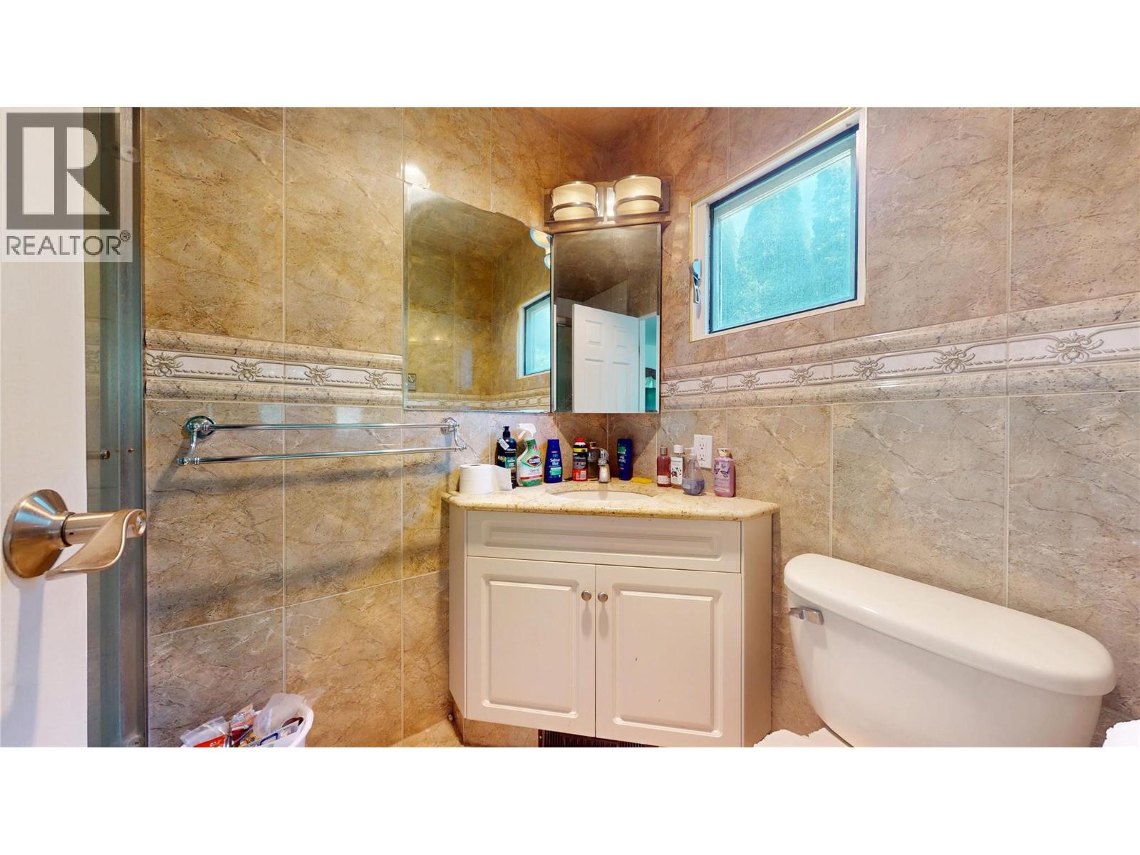 1270 Fox Tree Road, Lister, British Columbia  V0B 1G2 - Photo 19 - 10398681