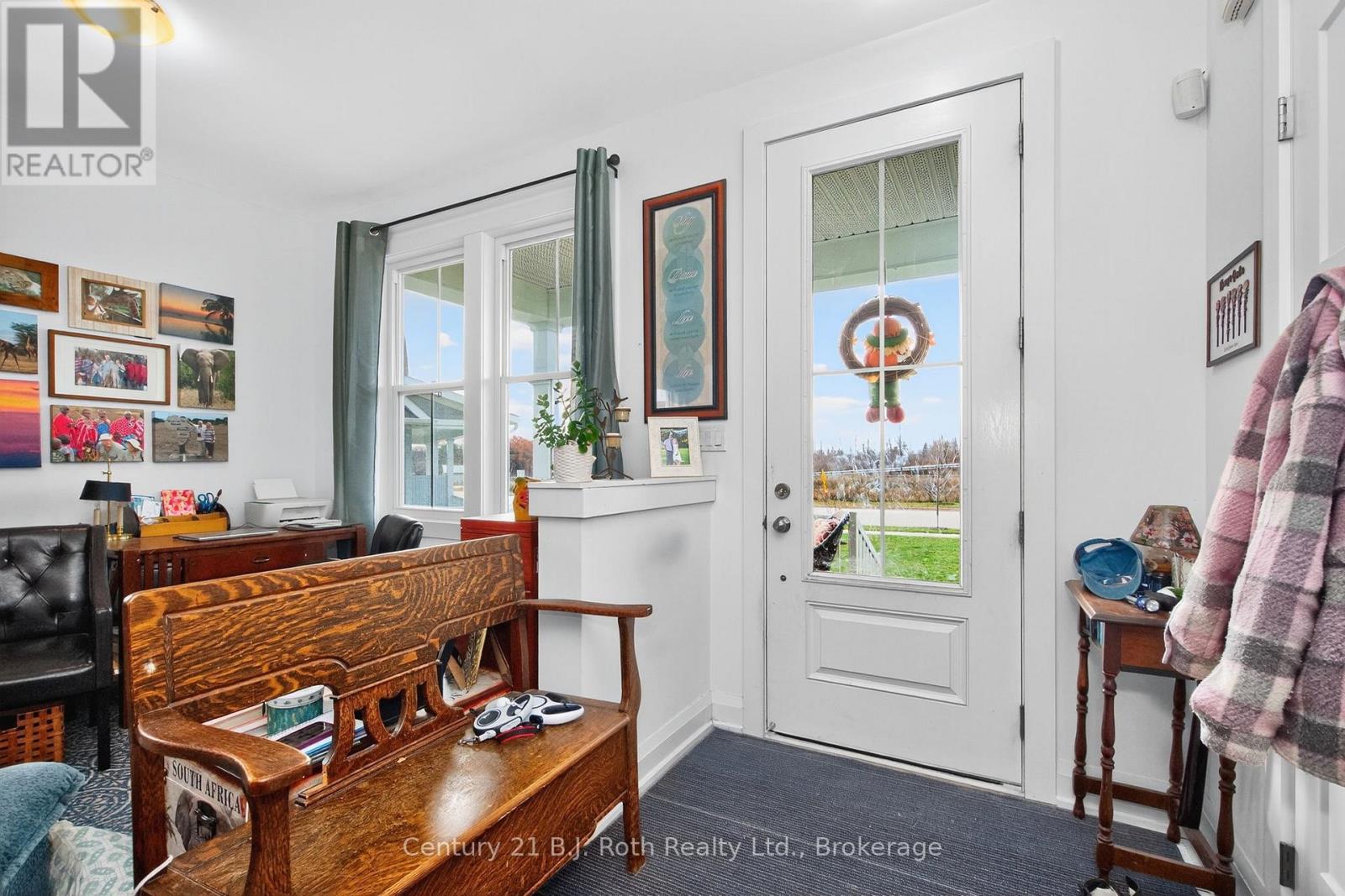 16 Samantha Lane, Midland, Ontario  L4R 0H4 - Photo 5 - S13727986