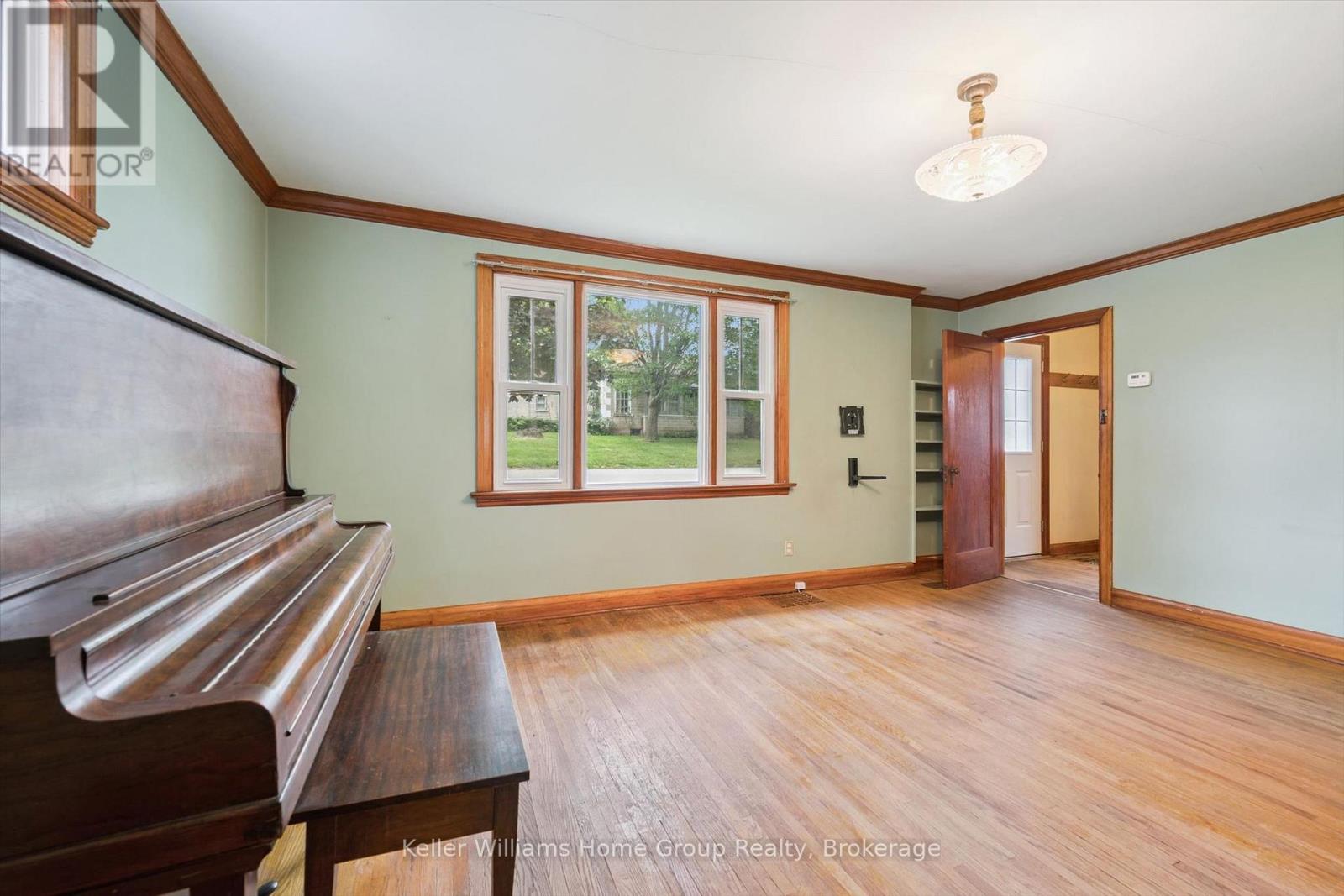 20 Water Street W, Centre Wellington, Ontario  N0B 1S0 - Photo 11 - X13727944