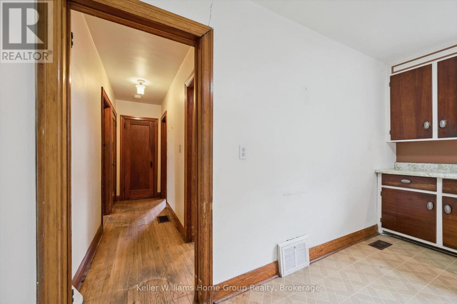 20 Water Street W, Centre Wellington, Ontario  N0B 1S0 - Photo 18 - X13727944