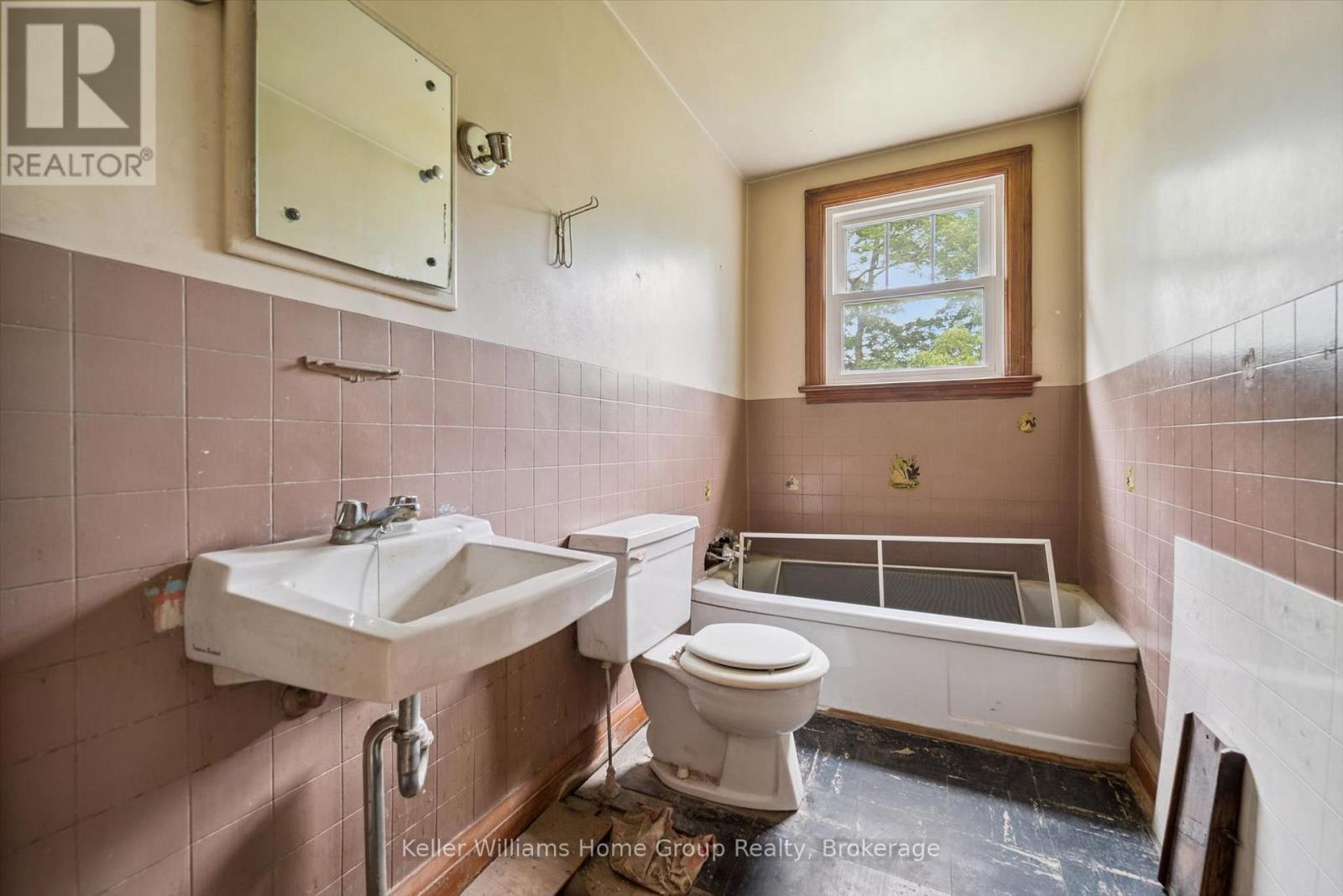 20 Water Street W, Centre Wellington, Ontario  N0B 1S0 - Photo 34 - X13727944