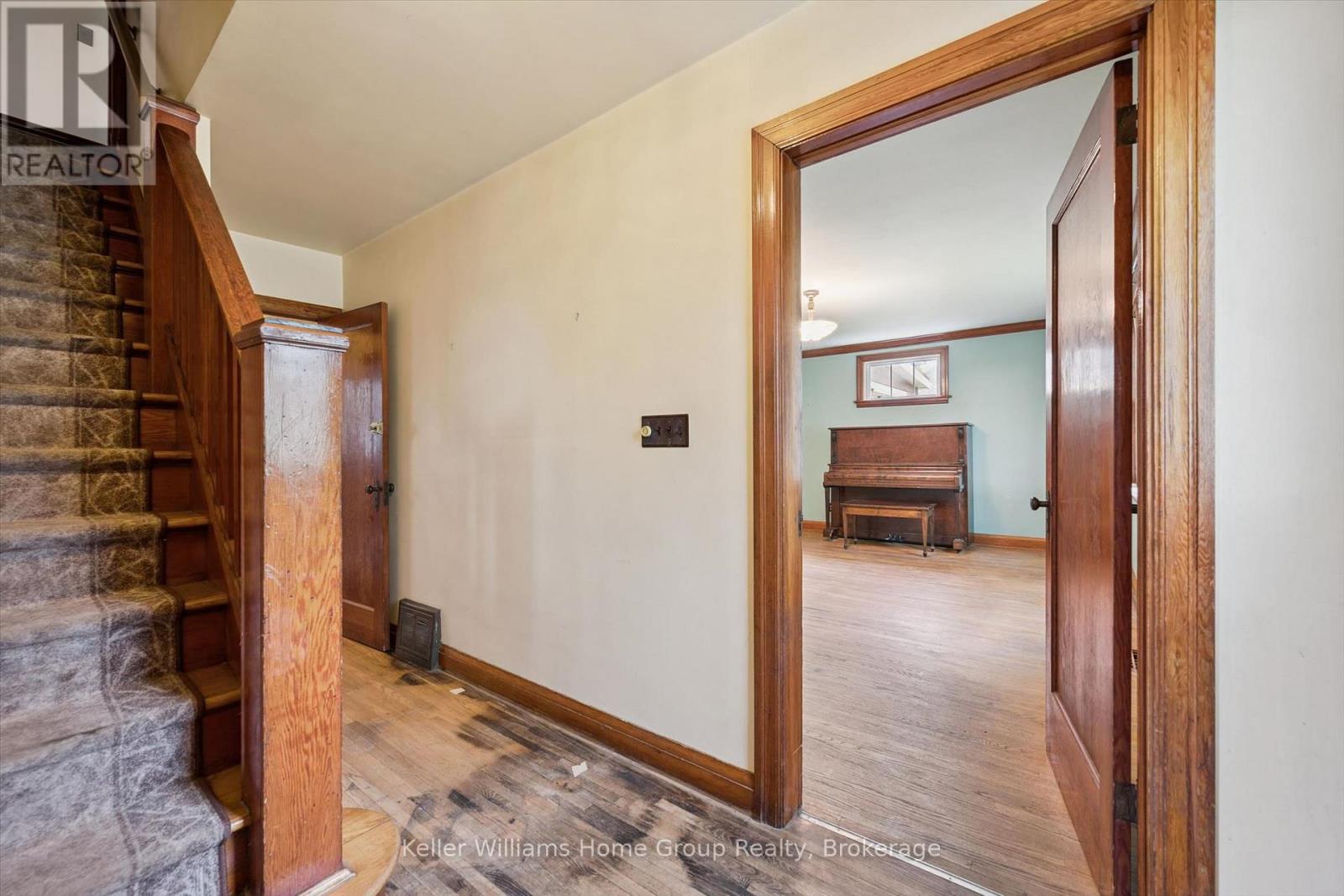 20 Water Street W, Centre Wellington, Ontario  N0B 1S0 - Photo 8 - X13727944