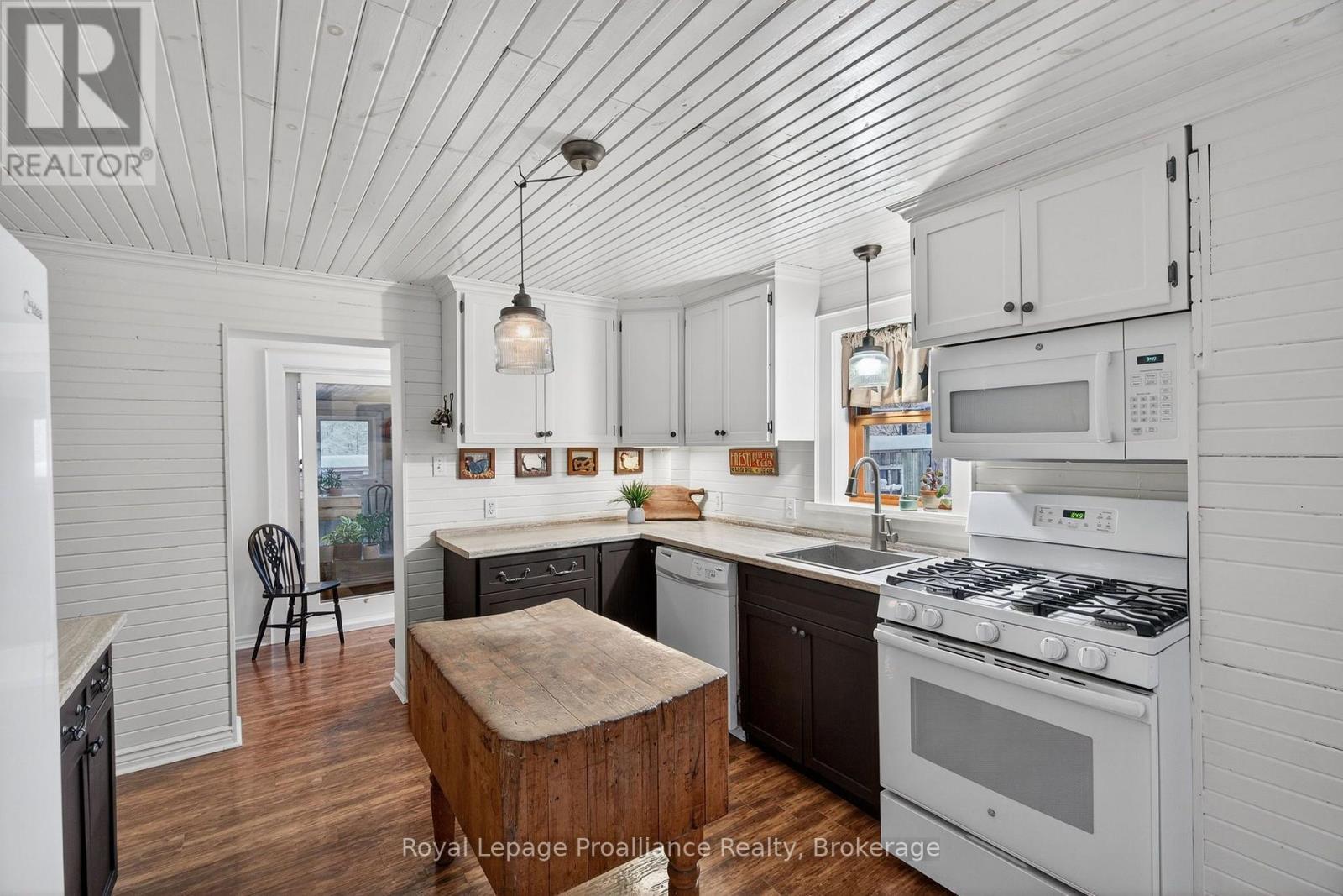 7802 Piccadilly Road, Frontenac, Ontario  K0H 1T0 - Photo 11 - X13727888