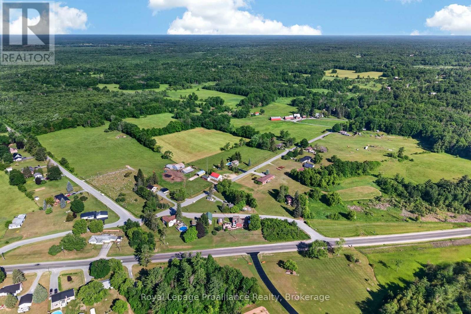 7802 Piccadilly Road, Frontenac, Ontario  K0H 1T0 - Photo 40 - X13727888