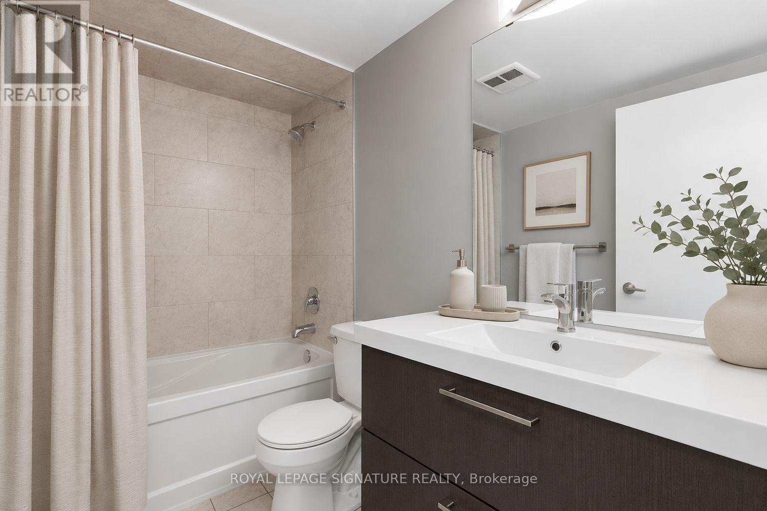 813 - 92 King Street E, Toronto, Ontario  M5C 2V8 - Photo 9 - C13727850