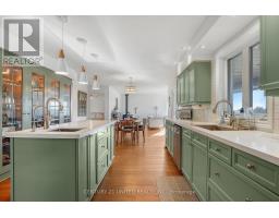 31 MCLEAN ROAD, Hastings Highlands, Ontario