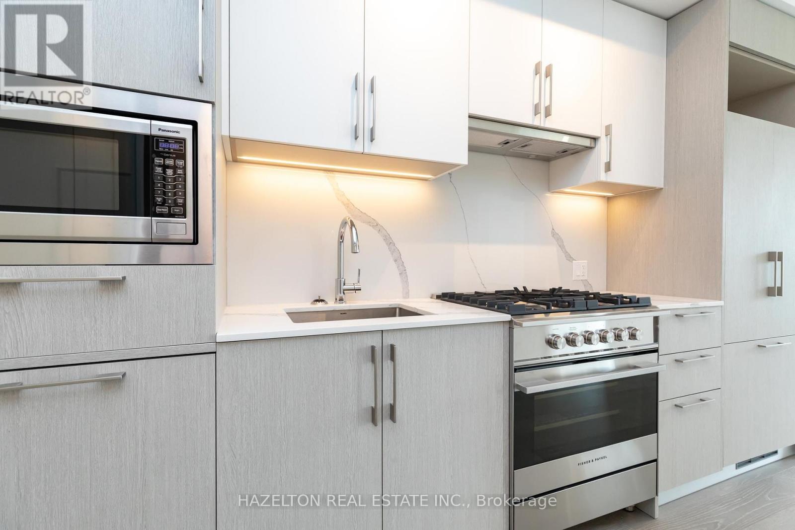 605 - 8 Manor Road W, Toronto, Ontario  M4S 2A5 - Photo 10 - C13727892