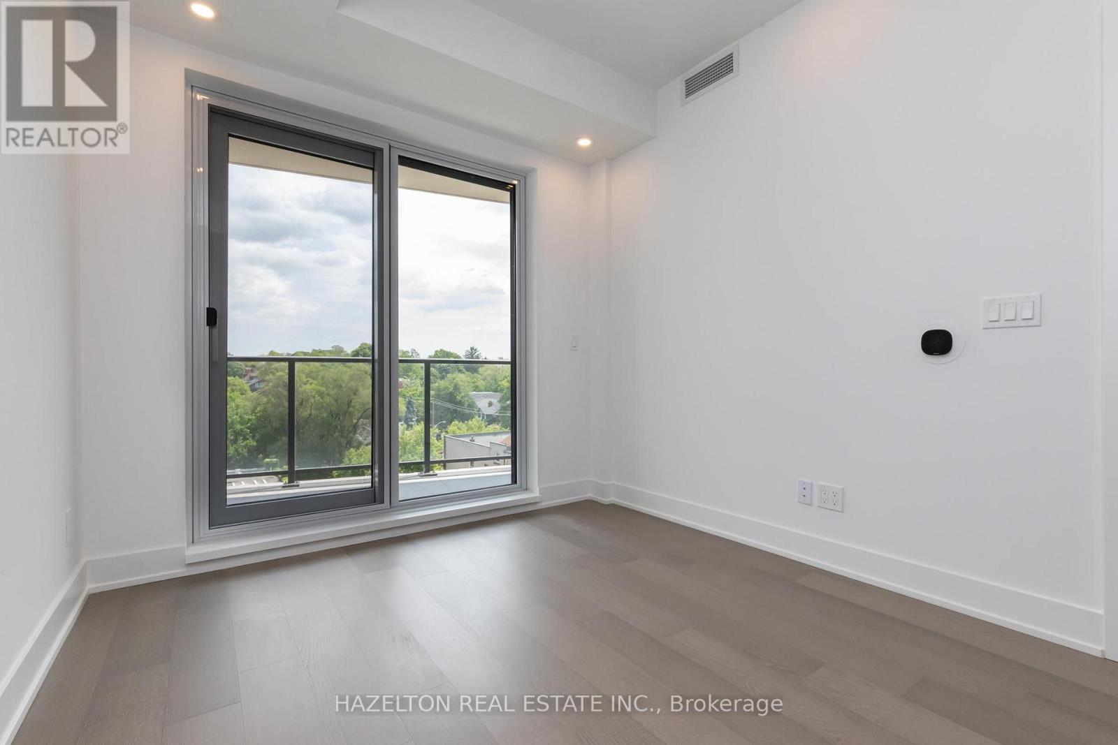 605 - 8 Manor Road W, Toronto, Ontario  M4S 2A5 - Photo 6 - C13727892