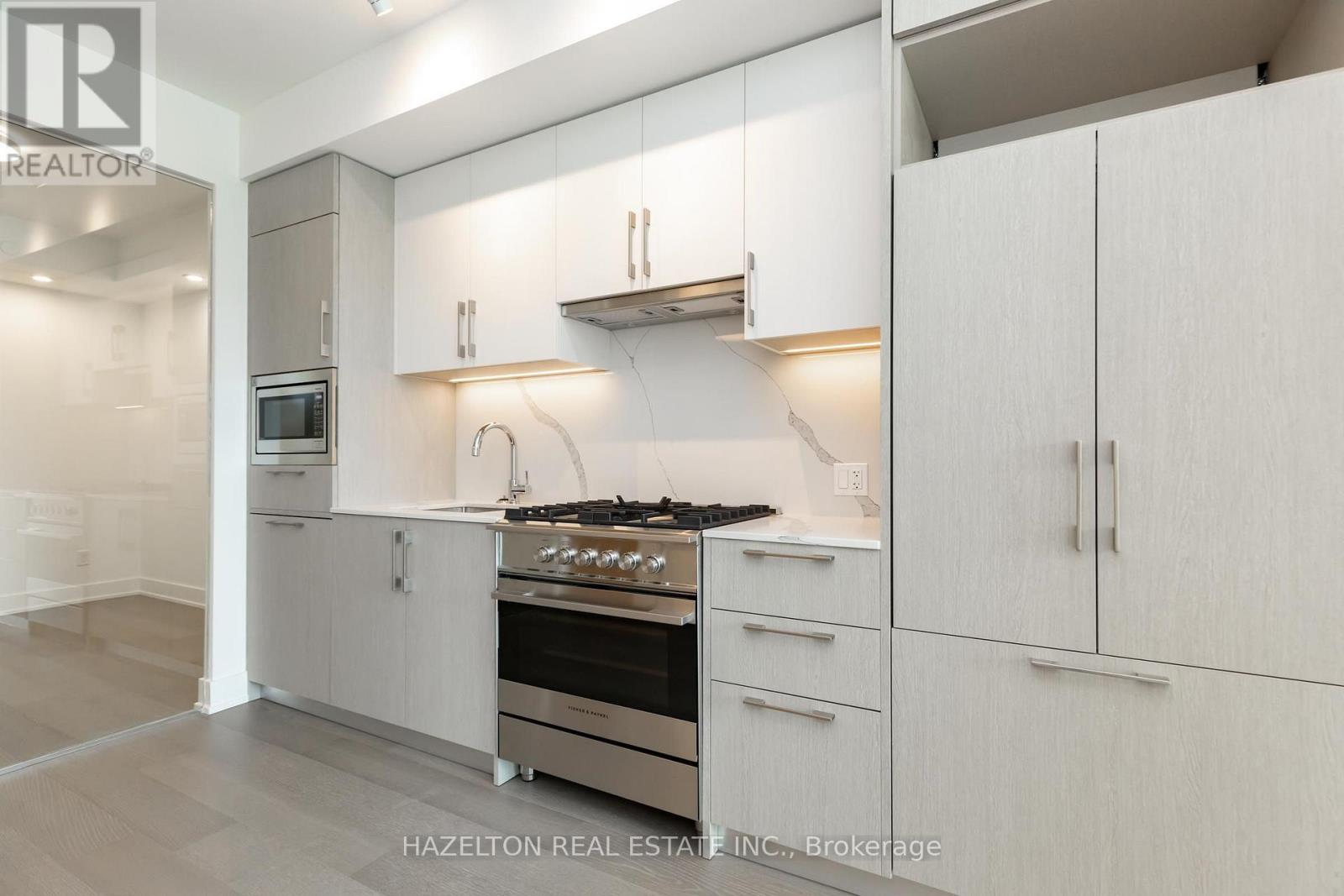 605 - 8 Manor Road W, Toronto, Ontario  M4S 2A5 - Photo 8 - C13727892