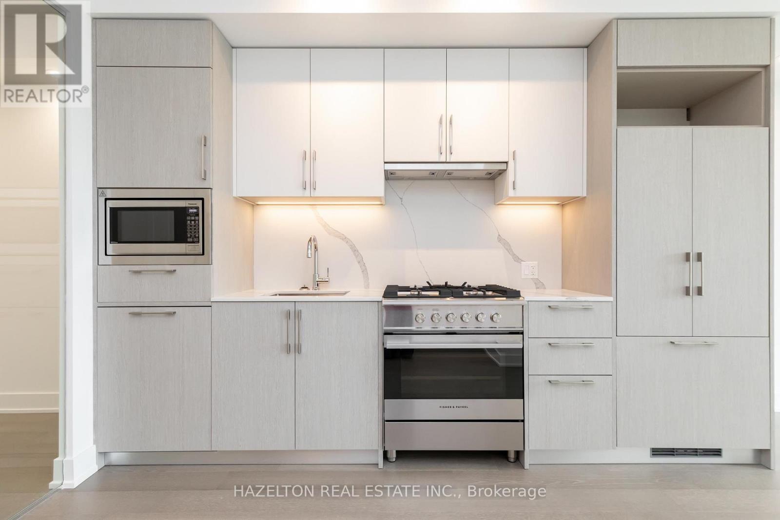 605 - 8 Manor Road W, Toronto, Ontario  M4S 2A5 - Photo 9 - C13727892