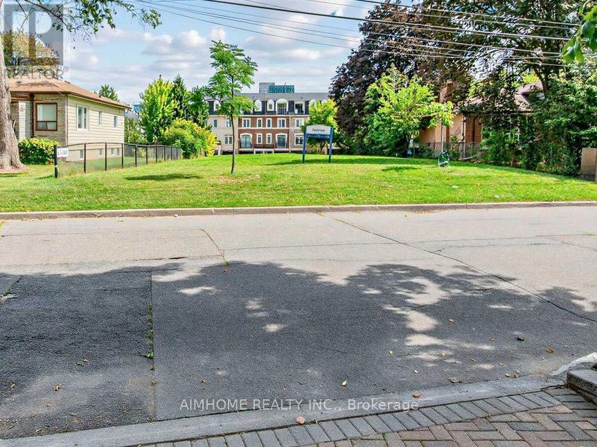 16 Carney Road, Toronto, Ontario  M2M 1T2 - Photo 32 - C13727896