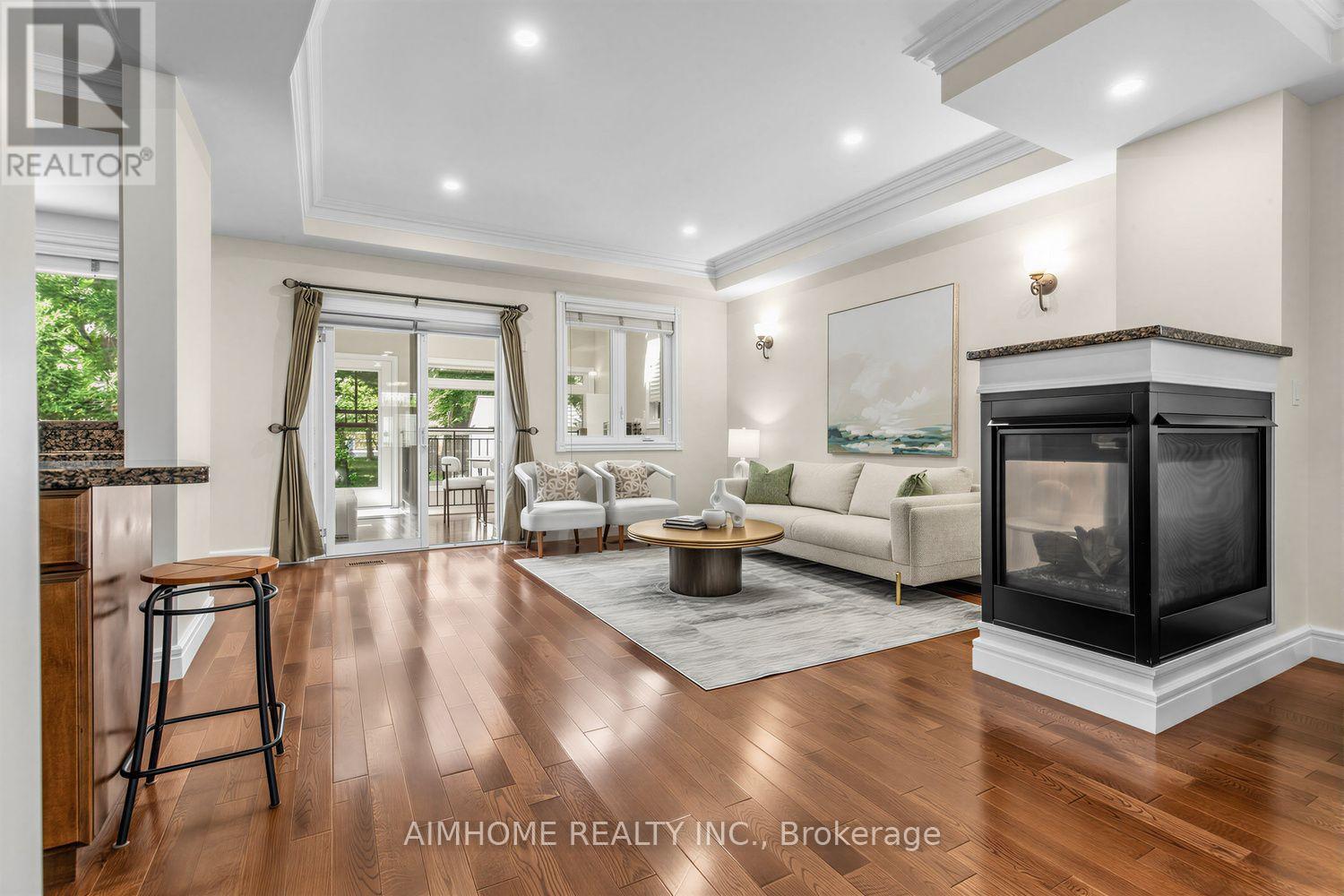16 Carney Road, Toronto, Ontario  M2M 1T2 - Photo 4 - C13727896
