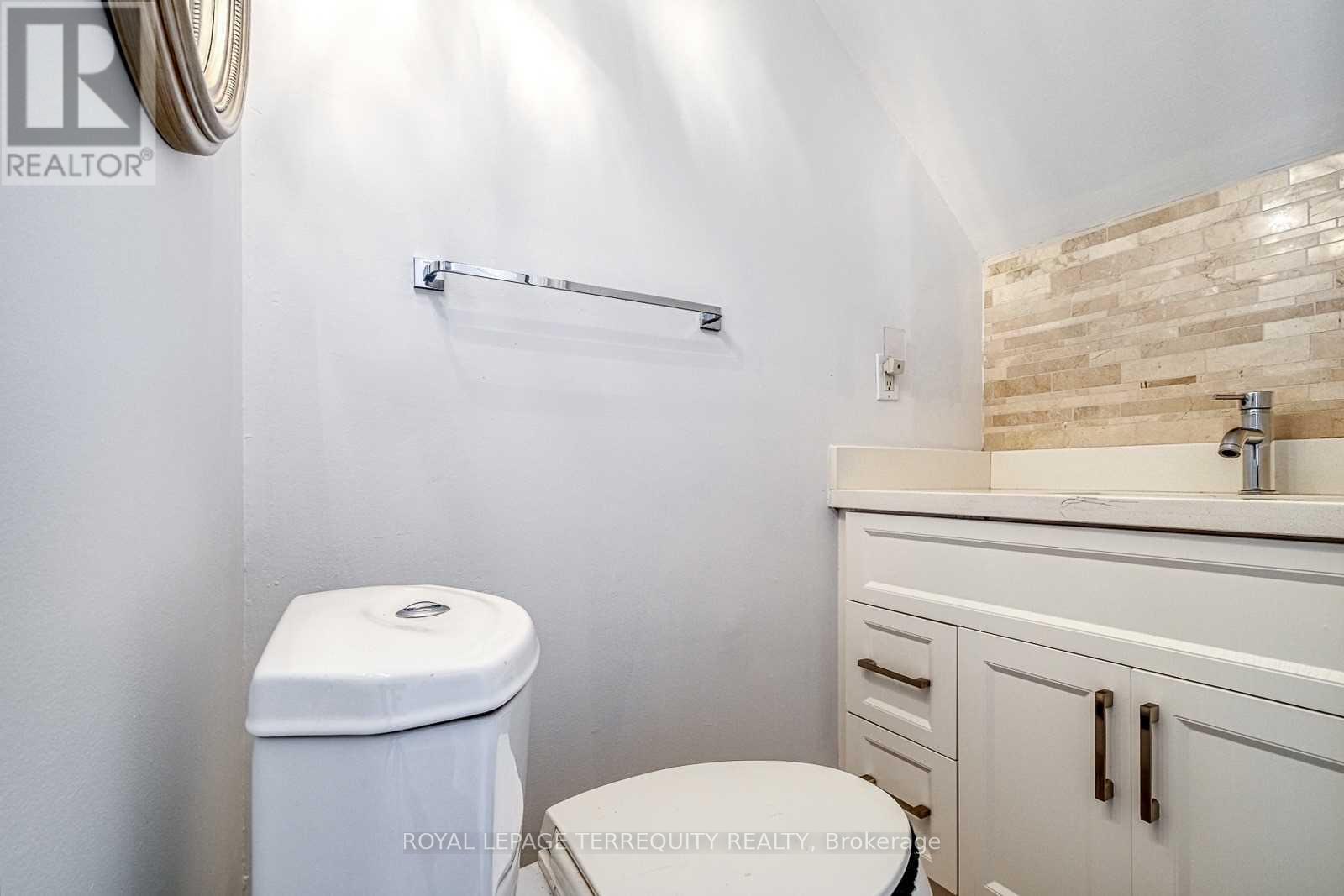 44 - 26 Nebula Star Way, Toronto, Ontario  M2J 1M8 - Photo 15 - C13727936