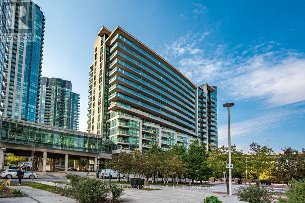 678 - 209 Fort York Boulevard, Toronto, Ontario  M5V 4A1 - Photo 1 - C13727988