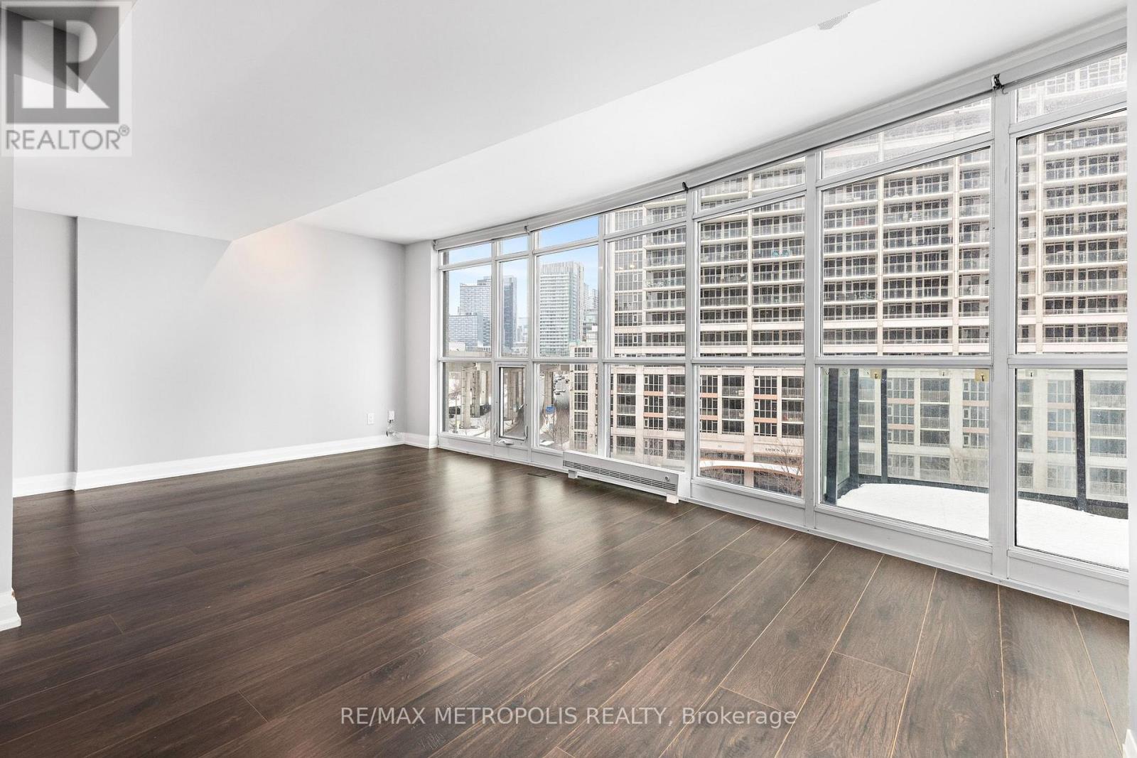 678 - 209 Fort York Boulevard, Toronto, Ontario  M5V 4A1 - Photo 9 - C13727988