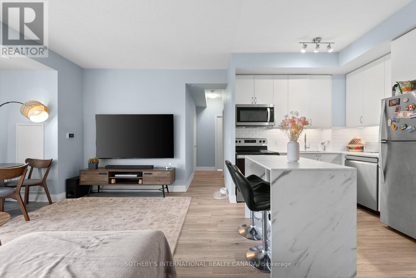 809 - 3220 Sheppard Avenue E, Toronto, Ontario  M1T 0B7 - Photo 4 - E13727946