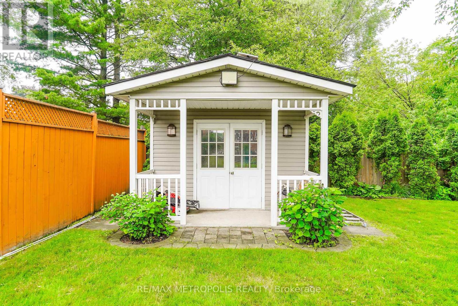 37 Bennett Road, Toronto, Ontario  M1E 3Y1 - Photo 16 - E13727950