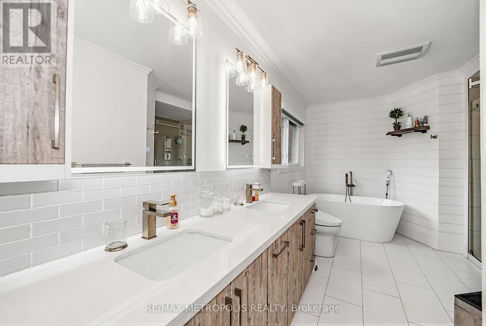 37 Bennett Road, Toronto, Ontario  M1E 3Y1 - Photo 42 - E13727950