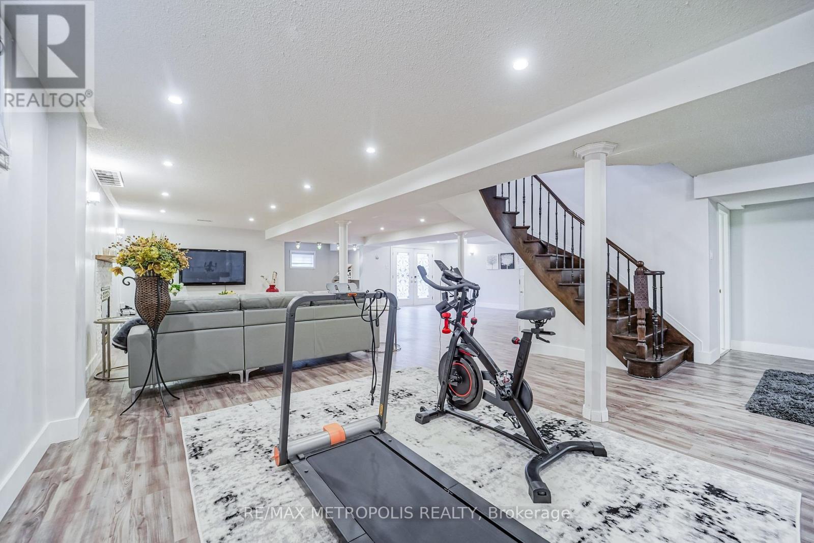 37 Bennett Road, Toronto, Ontario  M1E 3Y1 - Photo 45 - E13727950
