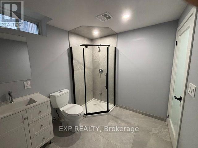 52 Herefordshire Crescent, East Gwillimbury, Ontario  L9N 0B7 - Photo 9 - N13727912